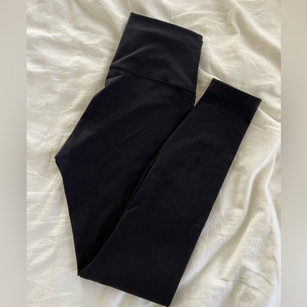 Lululemon black leggings